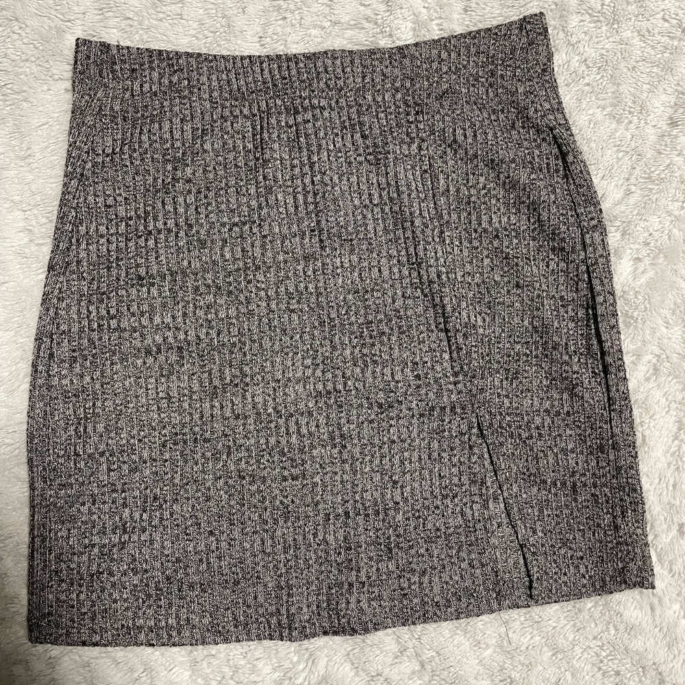 SHEIN High Rise Marled Gray Ribbed Front Slit Skirt - Picture 4 of 10